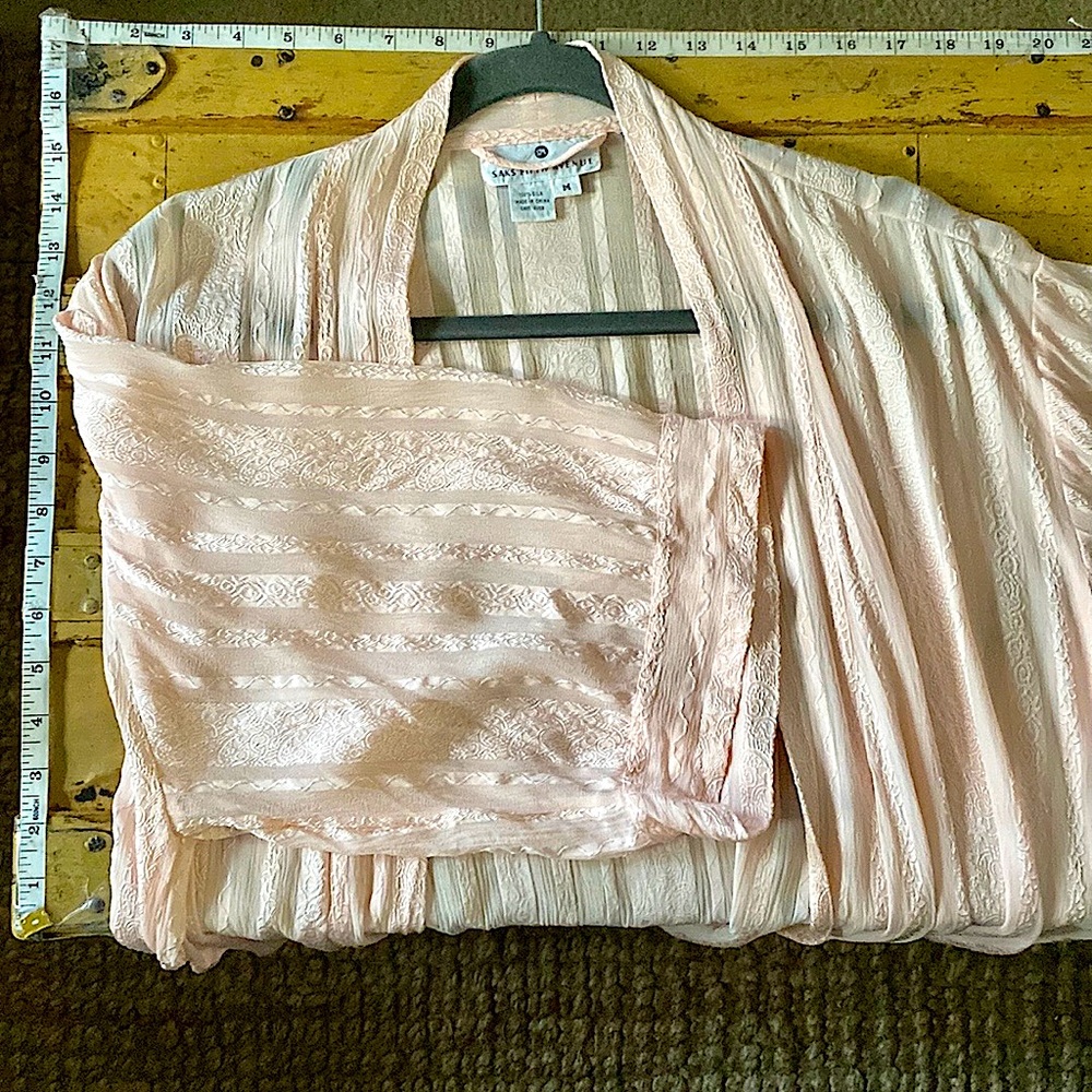 SAKS FIFTH AVENUE 100% SILK KIMONO ROBE SHORT ROBE SILK LOUNGEWEAR - Picture 3 of 13